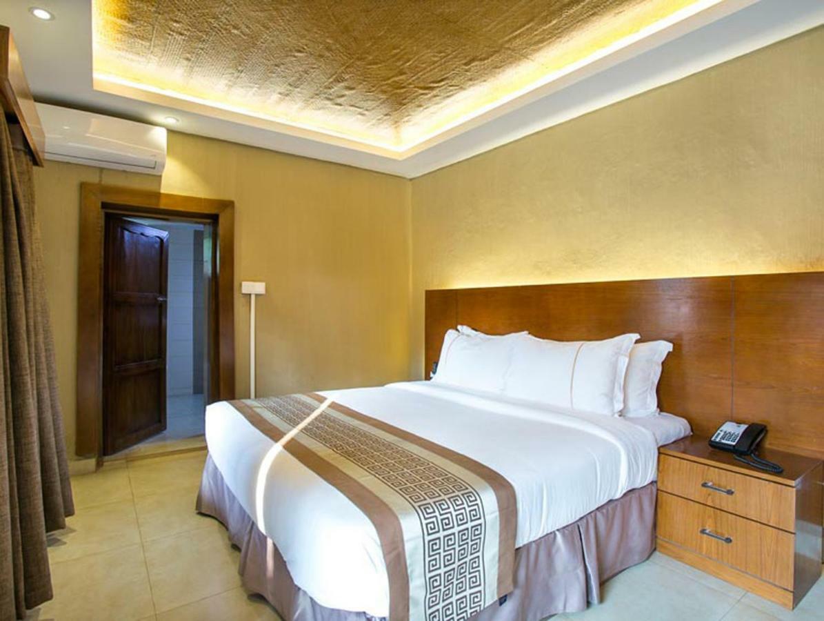Sarah Resort Gazipur Exterior foto