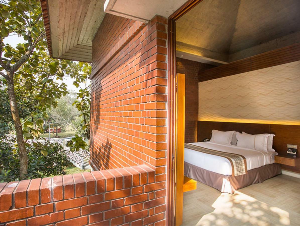 Sarah Resort Gazipur Exterior foto